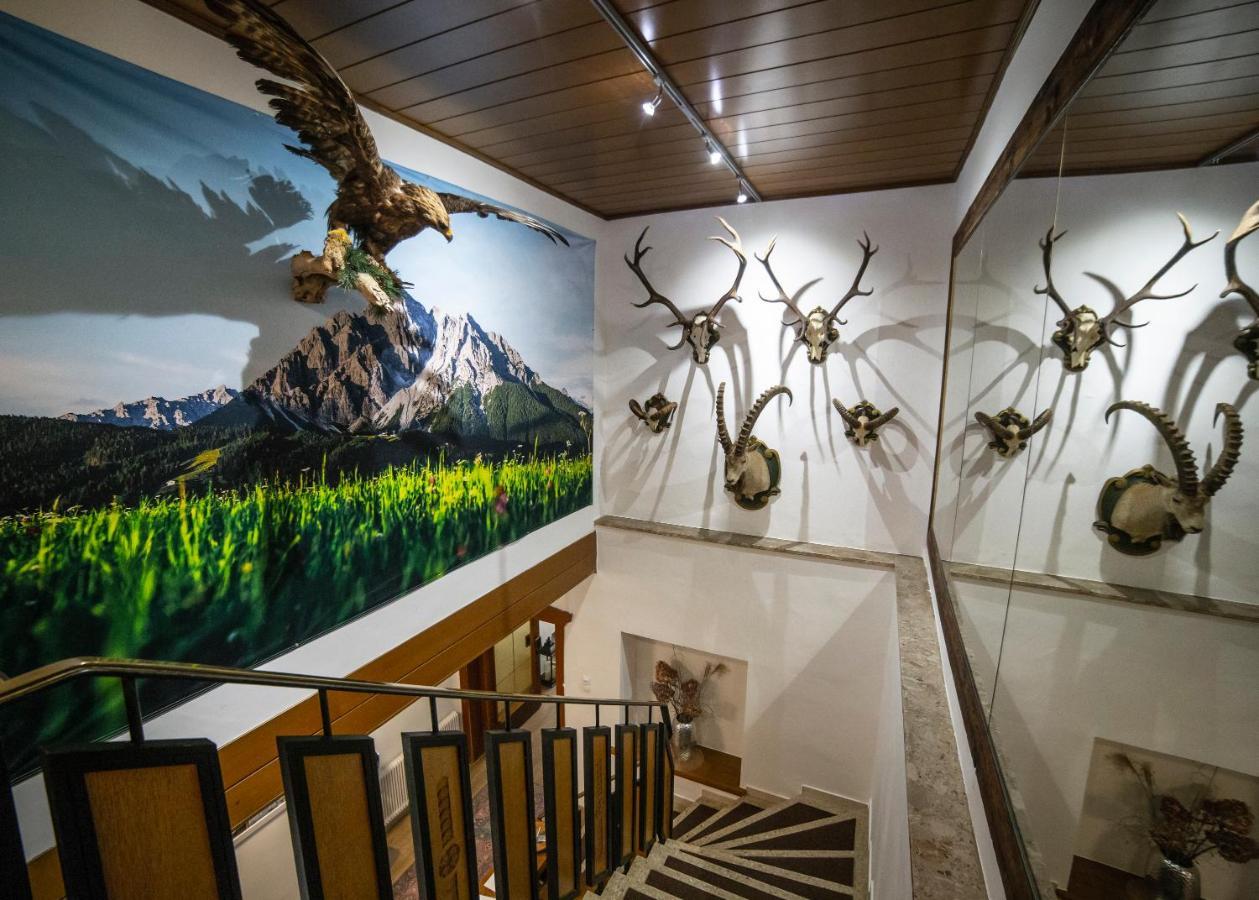 Canisiusbruennl Self- Check In Innsbruck Bagian luar foto
