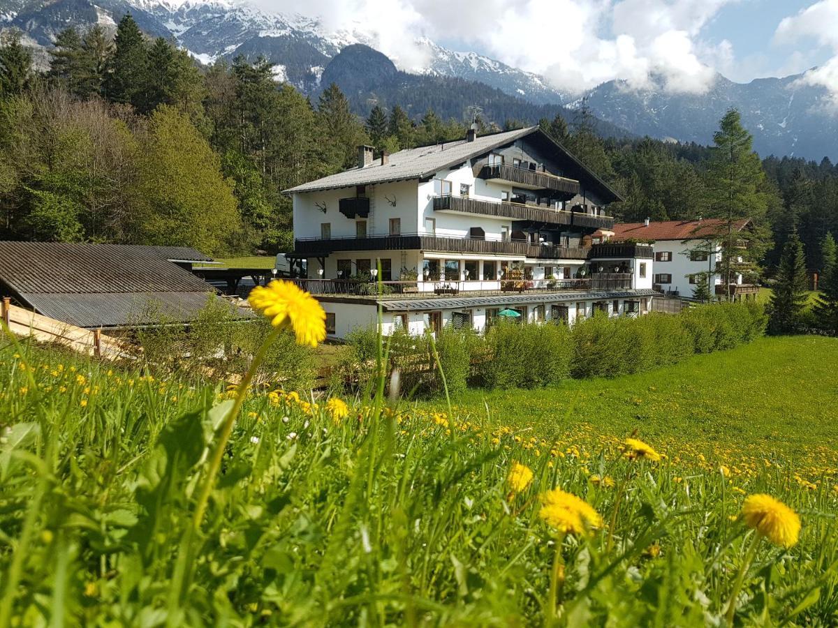 Canisiusbruennl Self- Check In Innsbruck Bagian luar foto